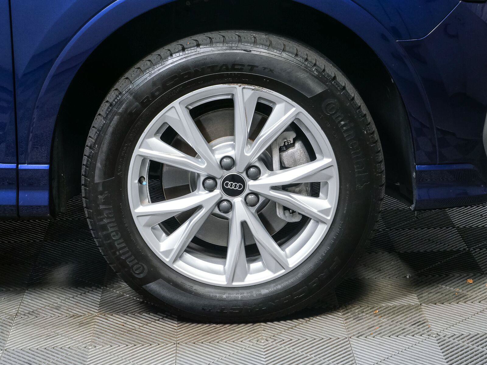 Used 2024 Audi Q3 2.0T Premium AWD/4WD image 37