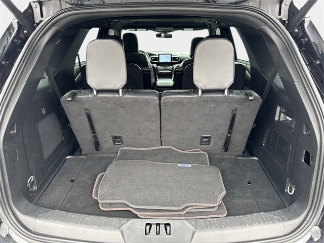 Used 2023 Ford Explorer ST-Line w/ Class IV Trailer Tow Package image 5