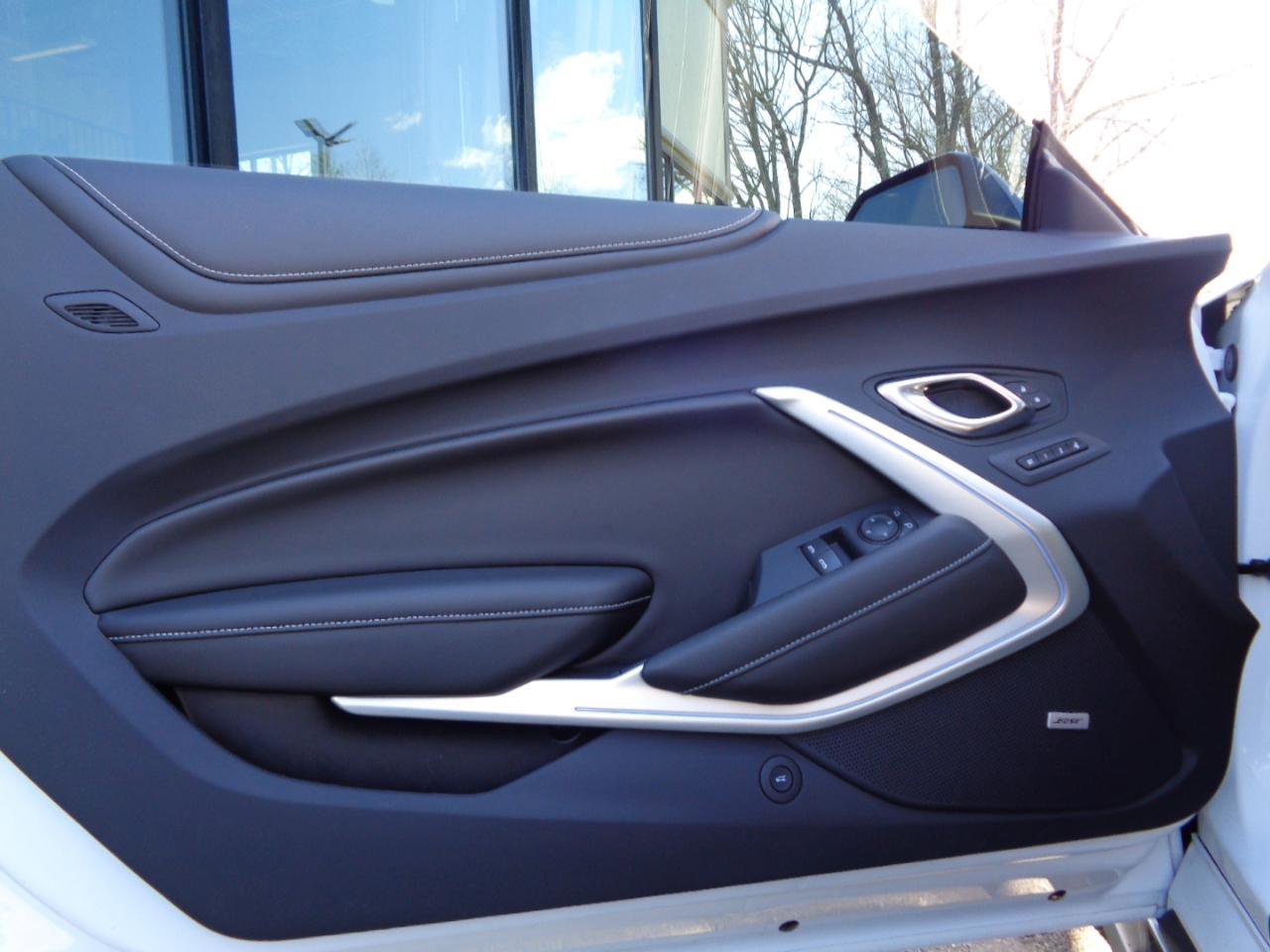 Used 2023 Chevrolet Camaro SS RWD image 15