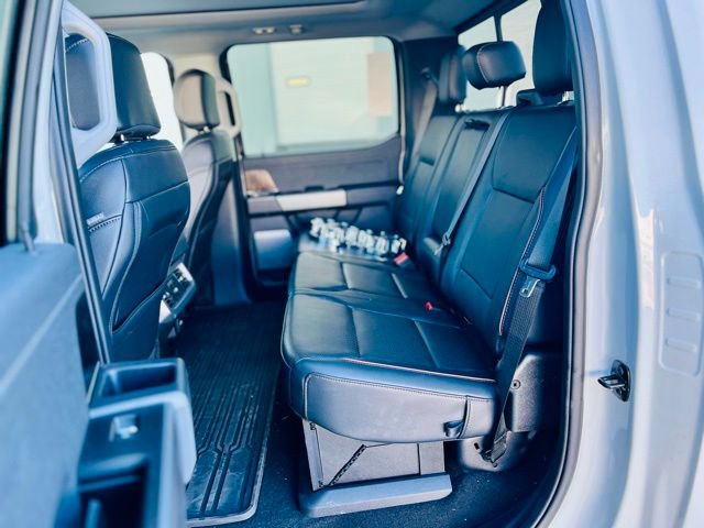 New 2025 Ford F350 Lariat w/ Lariat Ultimate Package image 15