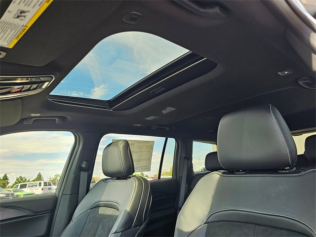 New 2025 Jeep Grand Cherokee L Altitude image 27