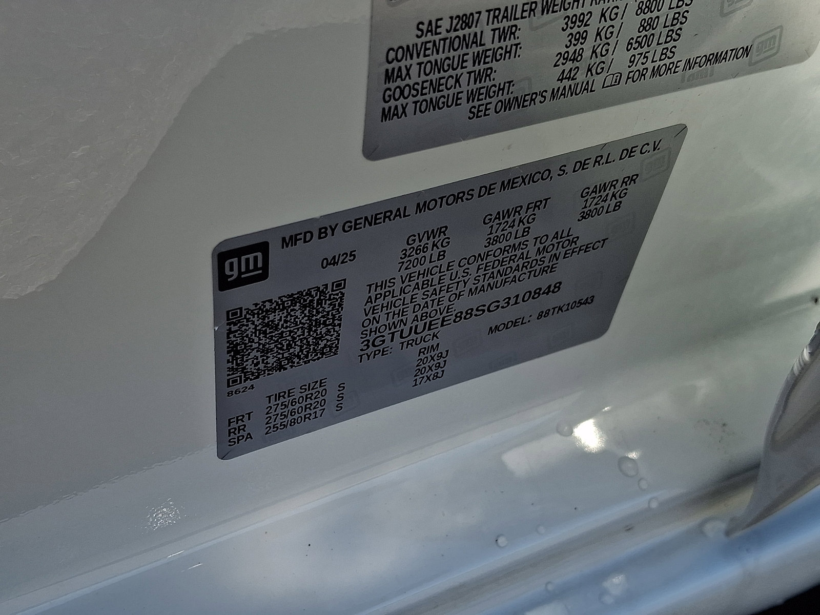 Used 2025 GMC Sierra 1500 AT4 w/ AT4 Premium Package image 26