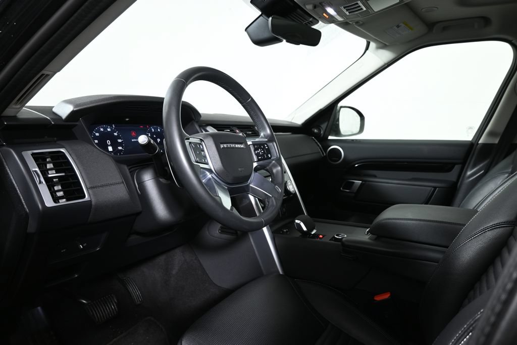Used 2024 Land Rover Discovery S AWD/4WD image 43