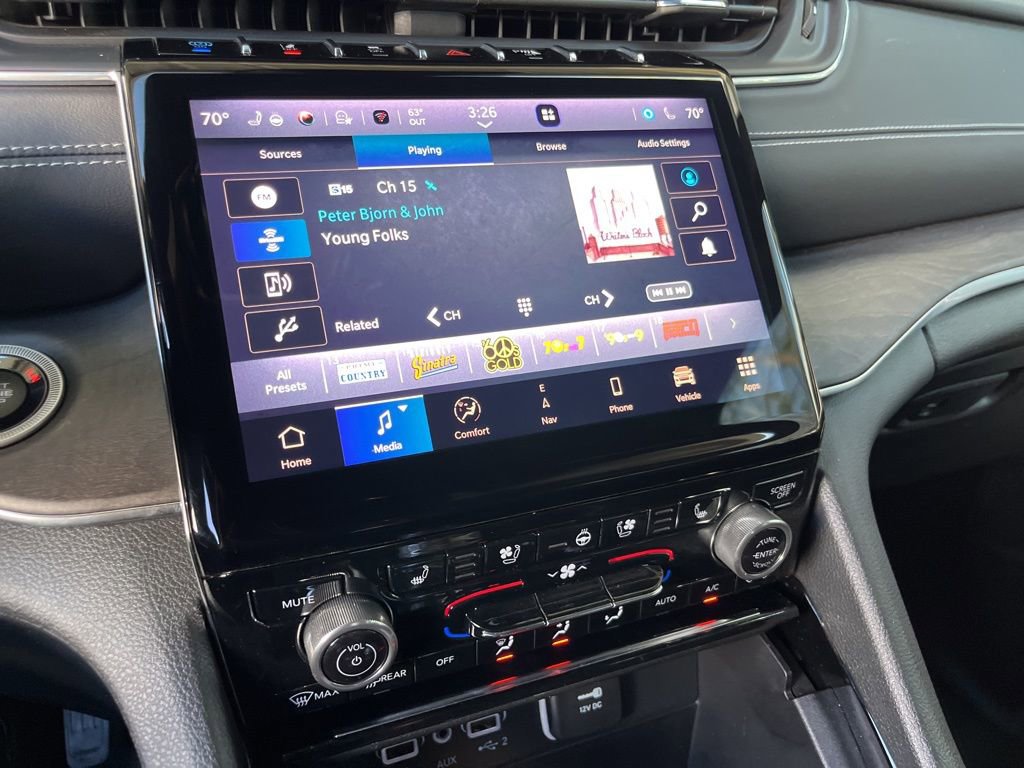 Used 2023 Jeep Grand Cherokee Overland image 34