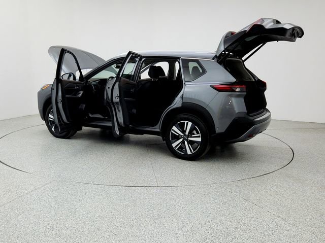 Used 2022 Nissan Rogue SL w/ SL Premium Package image 12