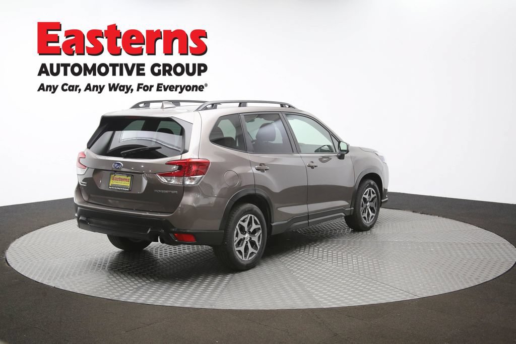 Used 2022 Subaru Forester Premium AWD/4WD image 45