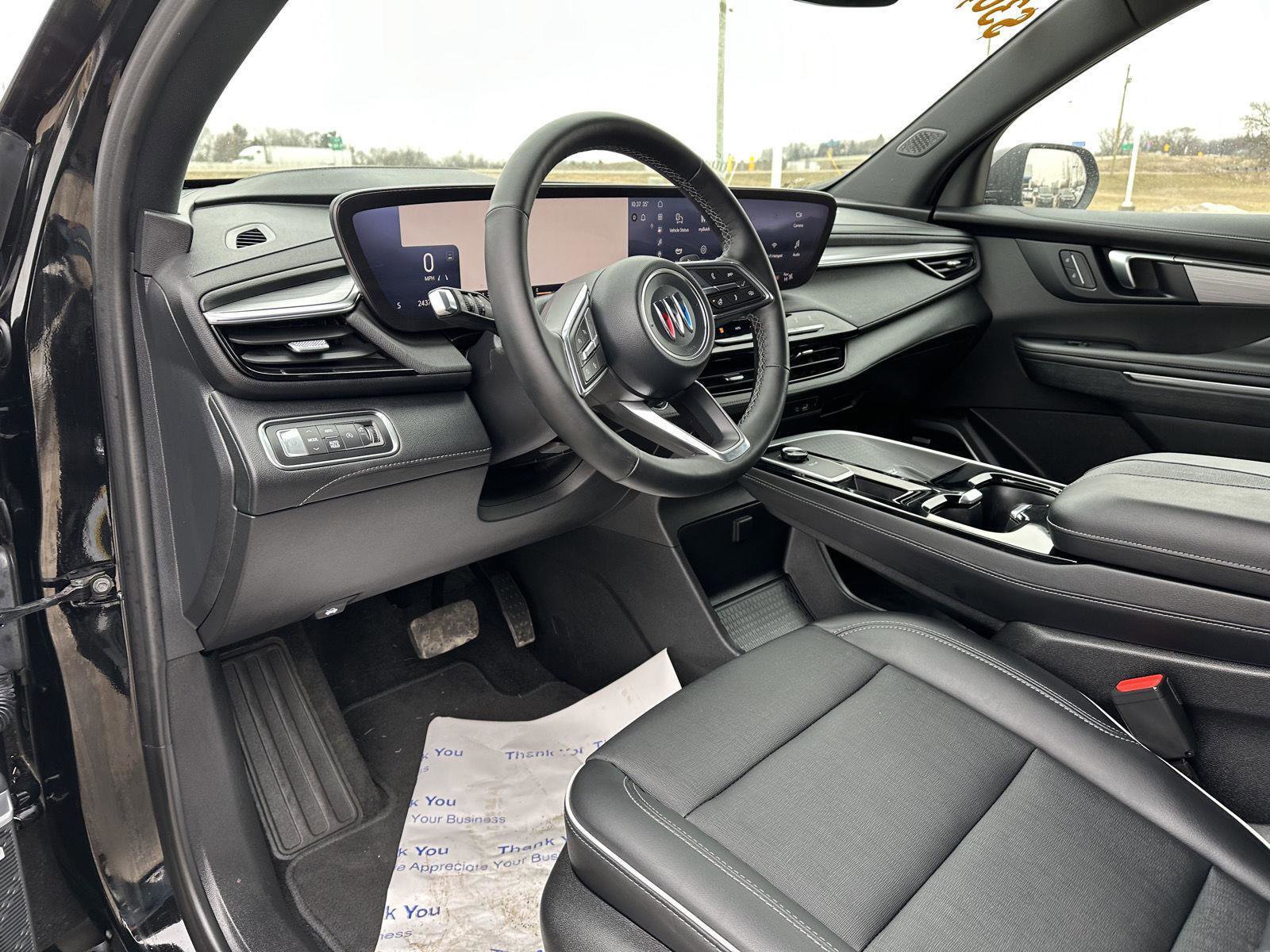 Used 2025 Buick Enclave Preferred image 21