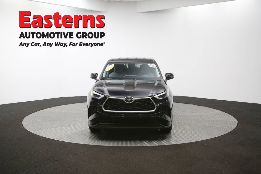 Used 2023 Toyota Highlander L image 52