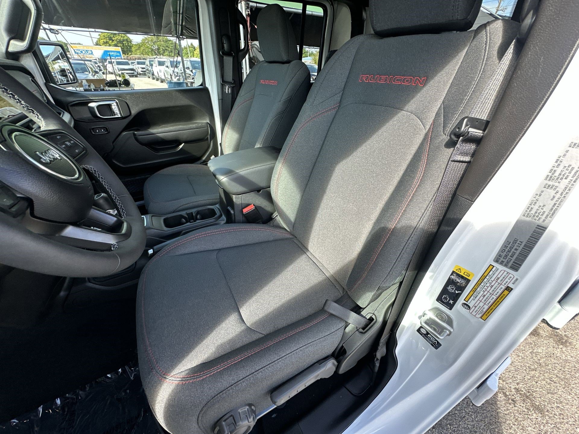 Used 2025 Jeep Gladiator Rubicon w/ Safety Group image 13