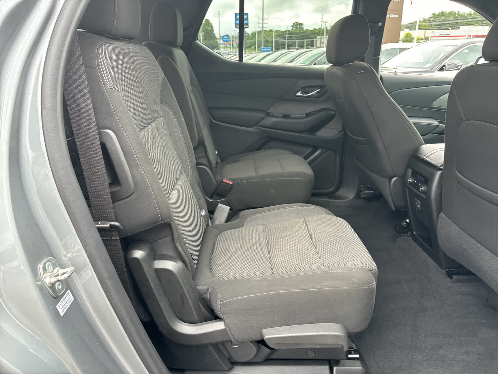 Certified 2024 Chevrolet Traverse LT FWD image 26