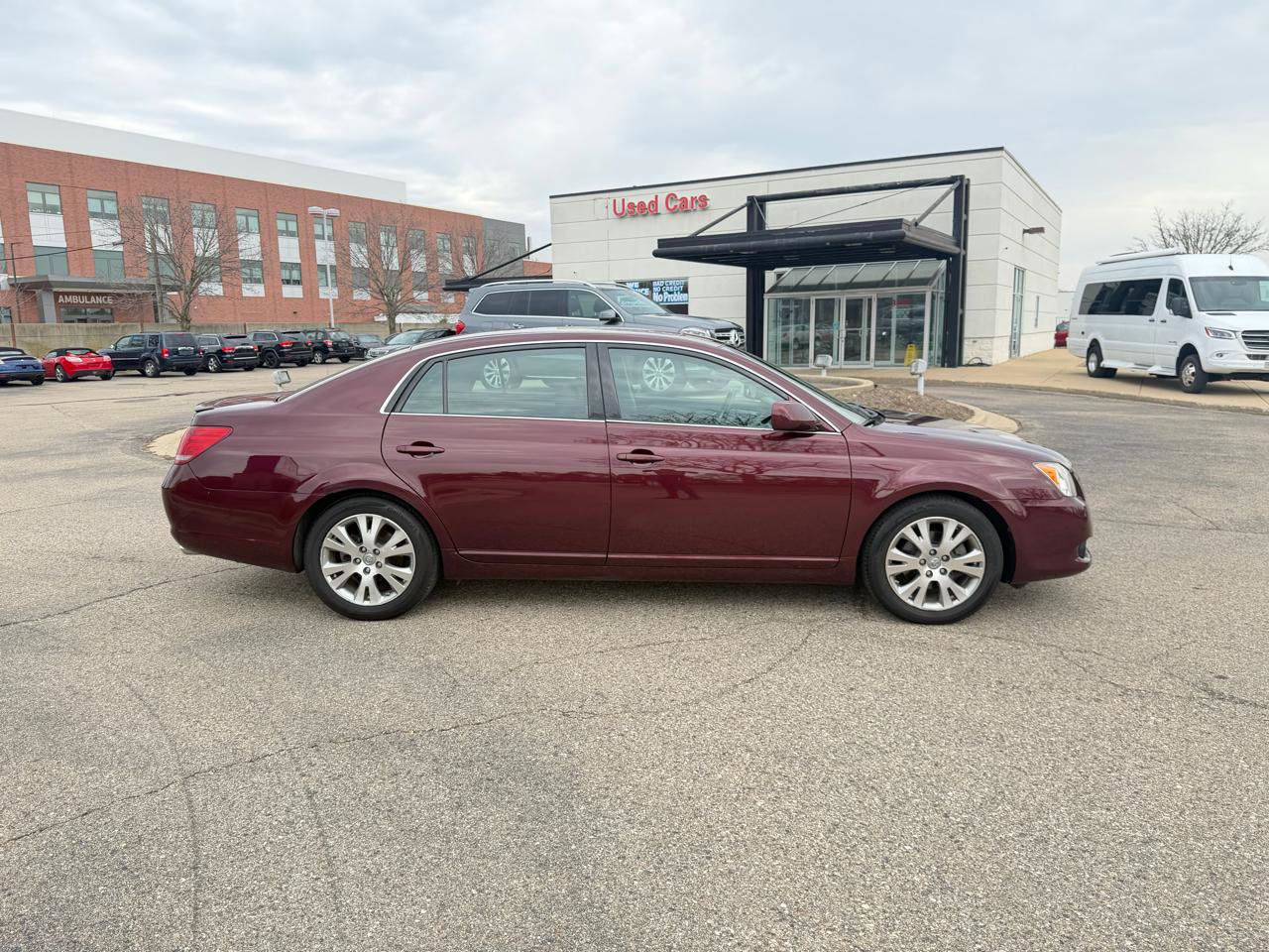 Used 2008 Toyota Avalon Touring image 4