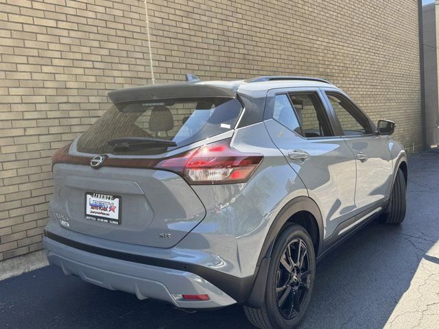 Used 2023 Nissan Kicks SR w/ SR Premium Package FWD image 12