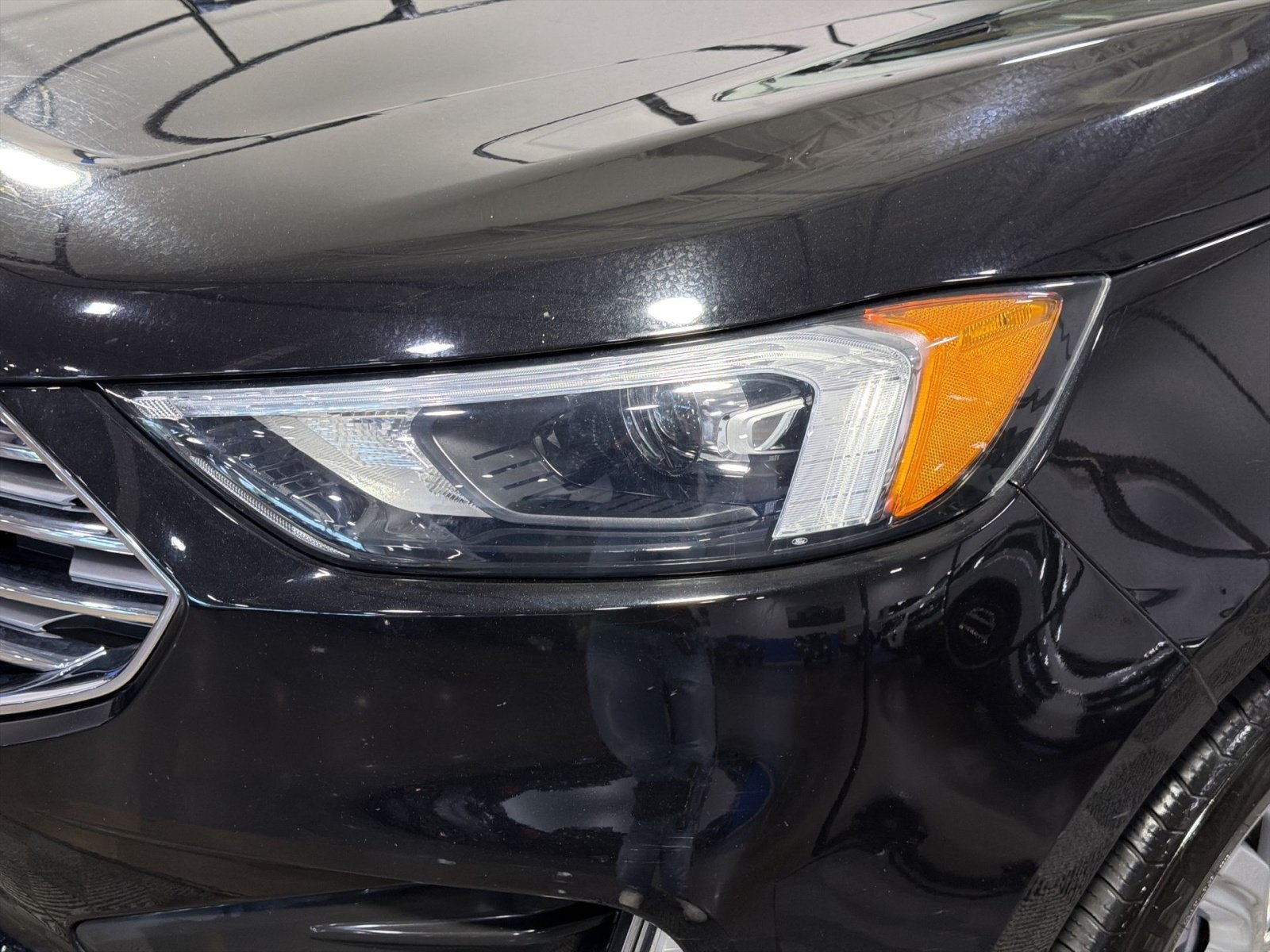 Used 2022 Ford Edge Titanium AWD/4WD image 12