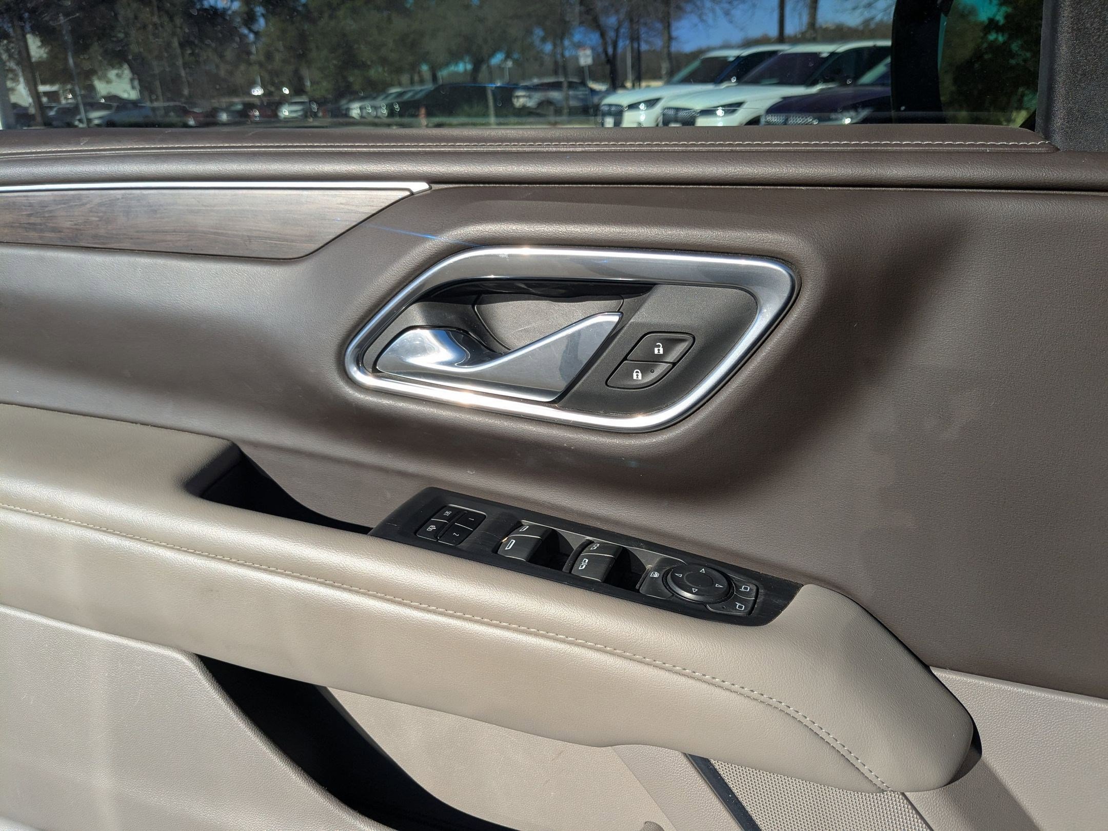 Used 2021 Chevrolet Tahoe LT image 12