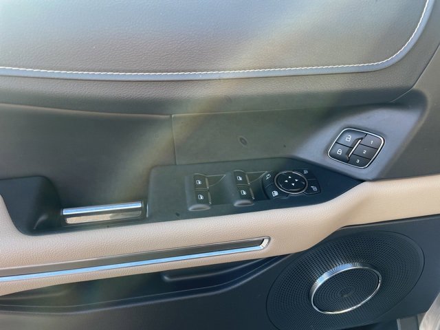 Certified 2024 Ford Expedition Max XLT image 20