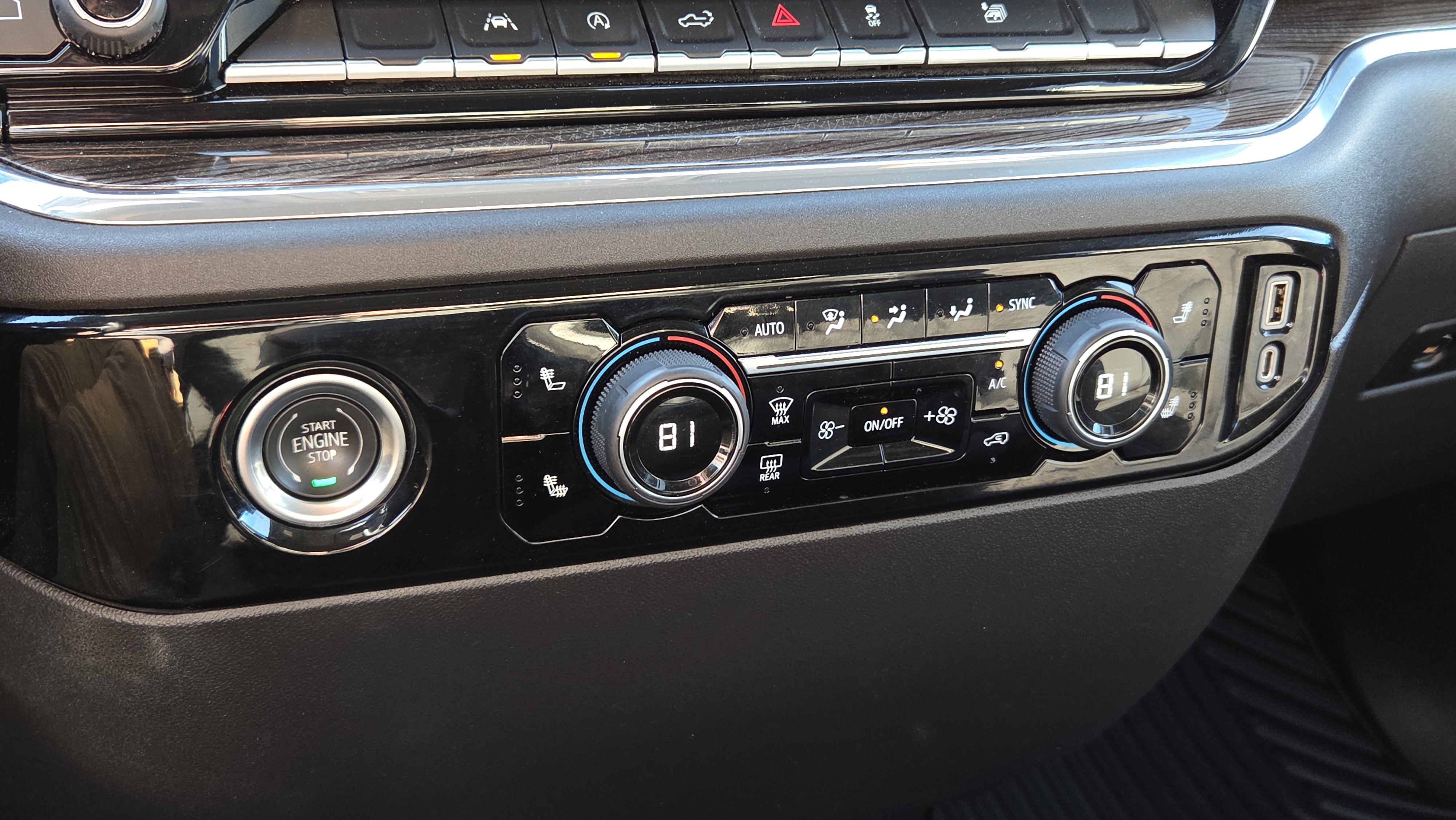 Used 2023 Chevrolet Silverado 1500 LT image 21