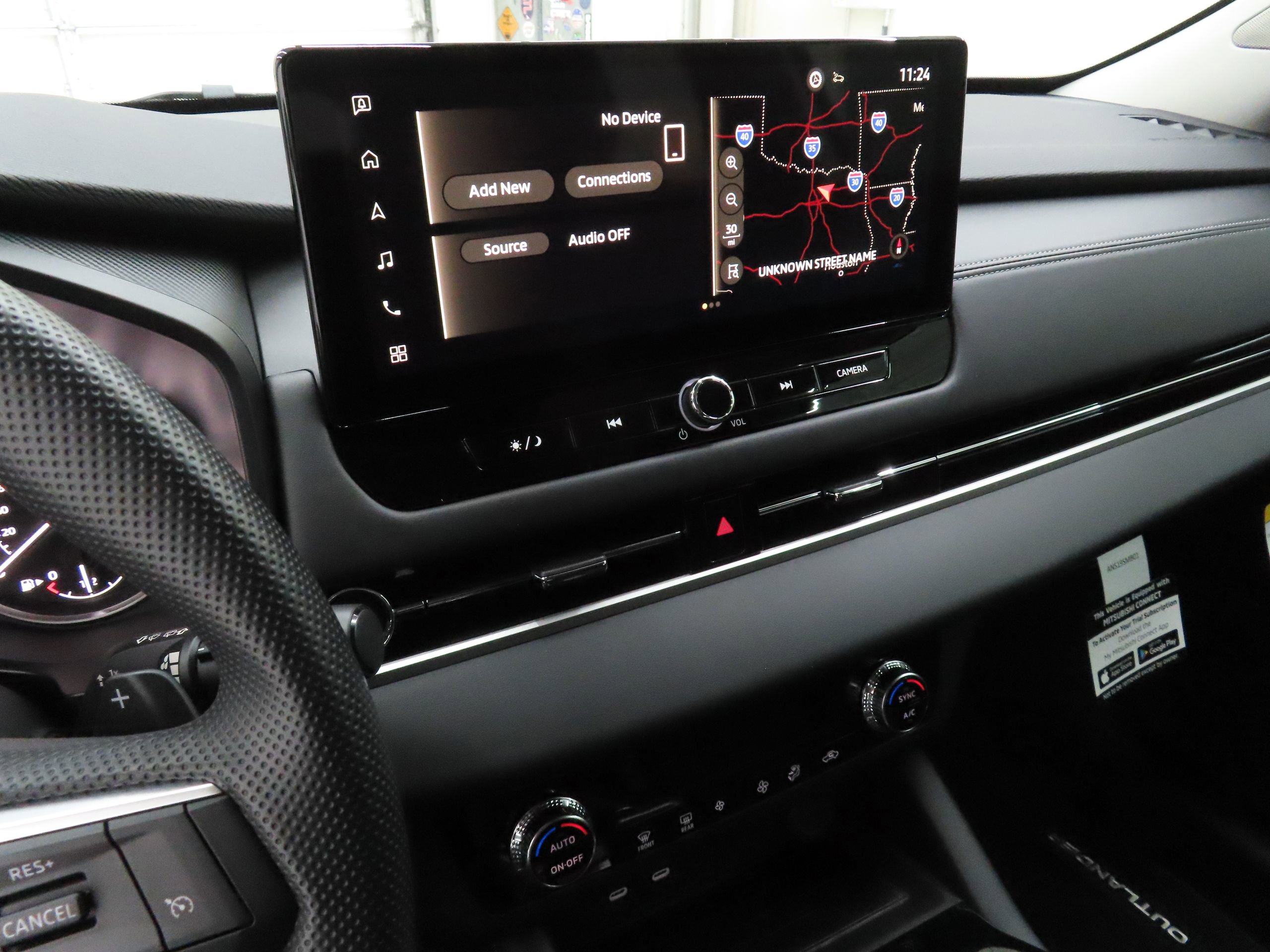 New 2026 Mitsubishi Outlander ES image 16