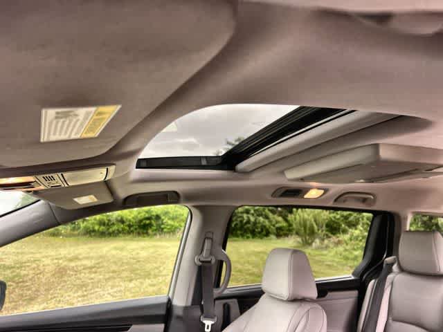 Certified 2024 Honda Odyssey Touring image 32