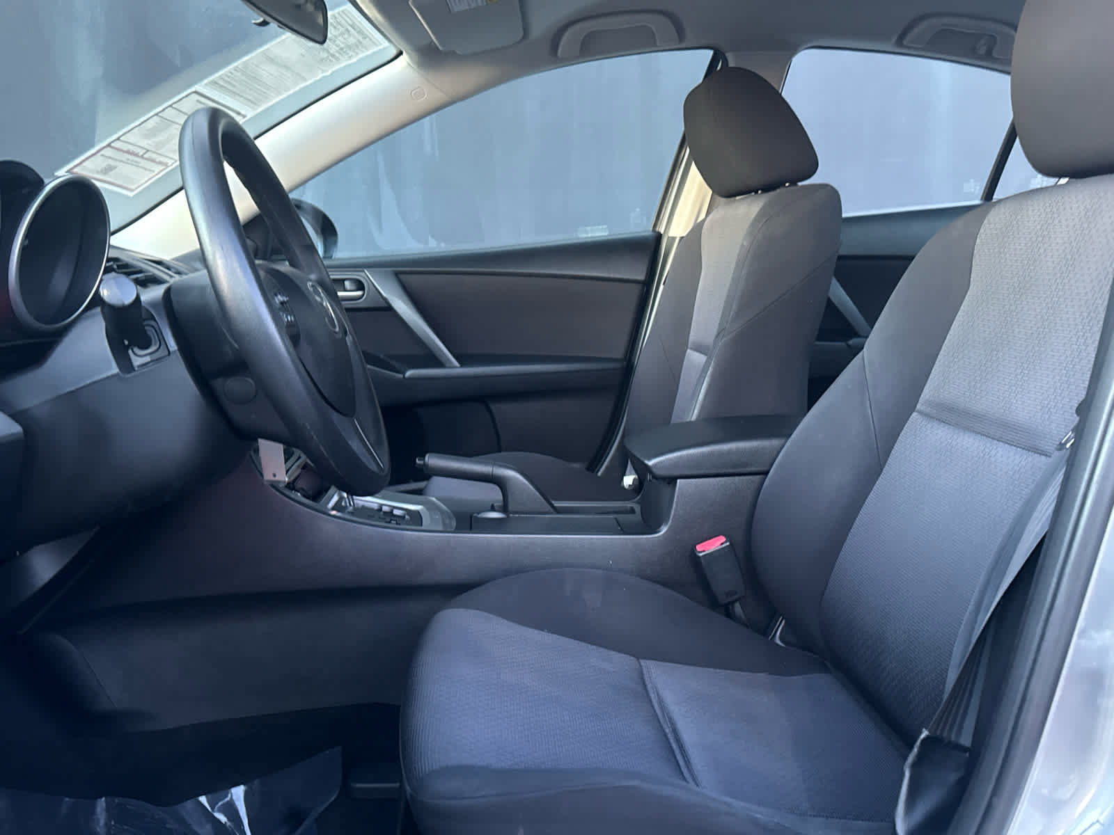 Used 2010 MAZDA MAZDA3 i Touring image 14