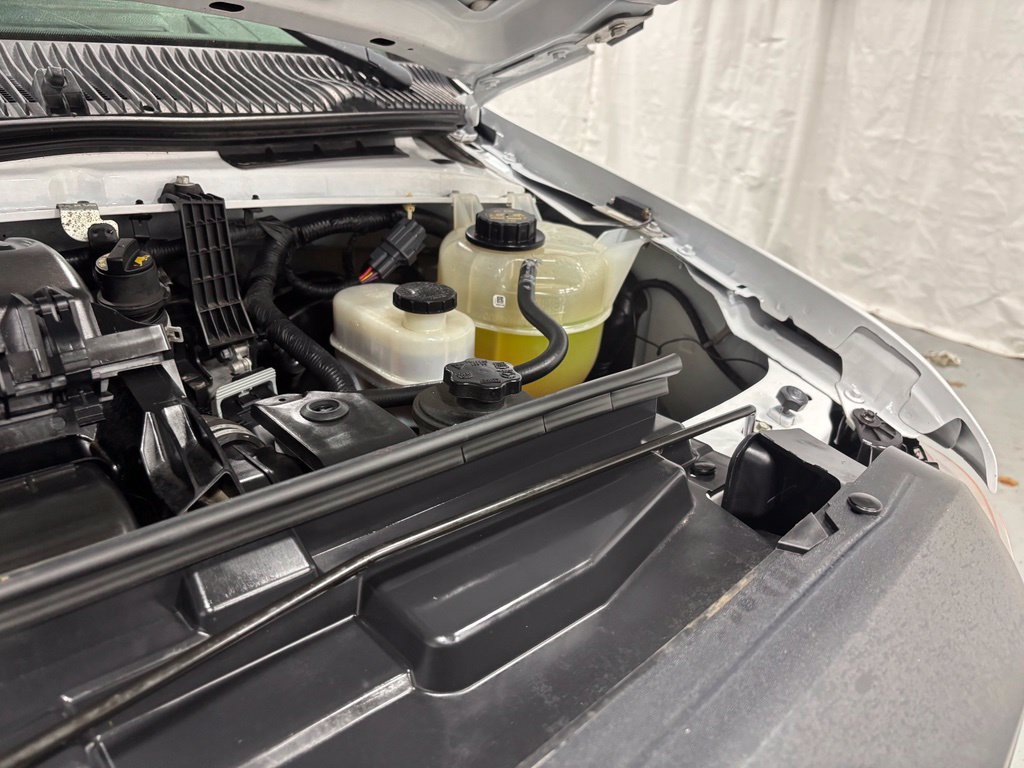 Used 2023 Ford E-350 and Econoline 350 Super Duty w/ Power Windows & Locks Group RWD image 52