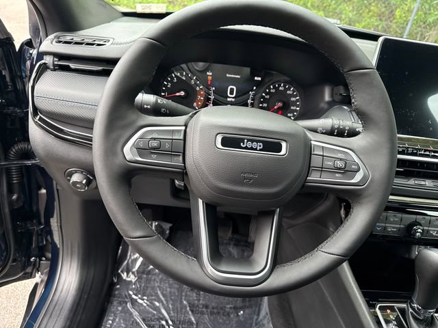 New 2026 Jeep Compass Latitude AWD/4WD image 18