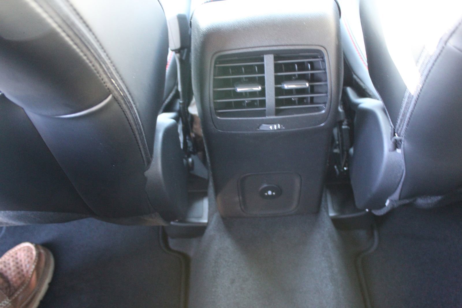 New 2026 Ford Escape ST-Line w/ Tech Pack #1 image 18