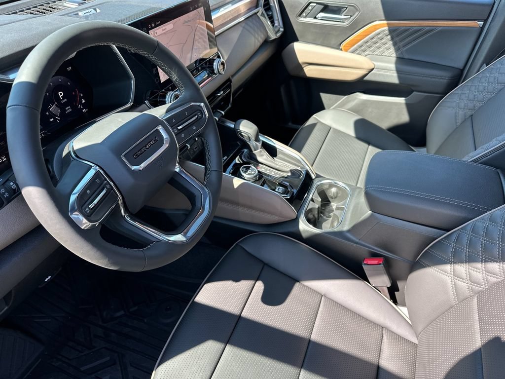 New 2026 GMC Canyon Denali AWD/4WD image 8