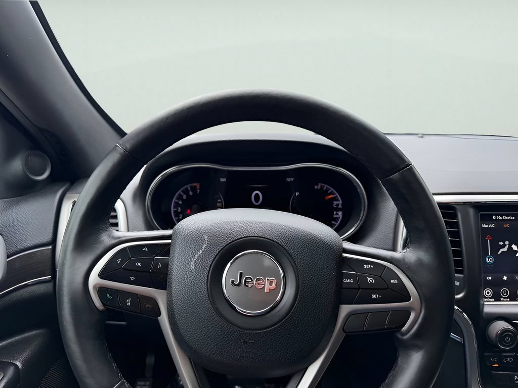 Used 2018 Jeep Grand Cherokee Limited AWD/4WD image 15