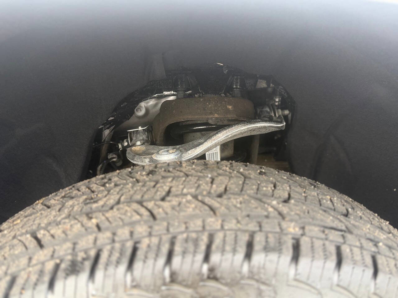 Used 2025 Chevrolet Silverado 1500 W/T RWD image 40