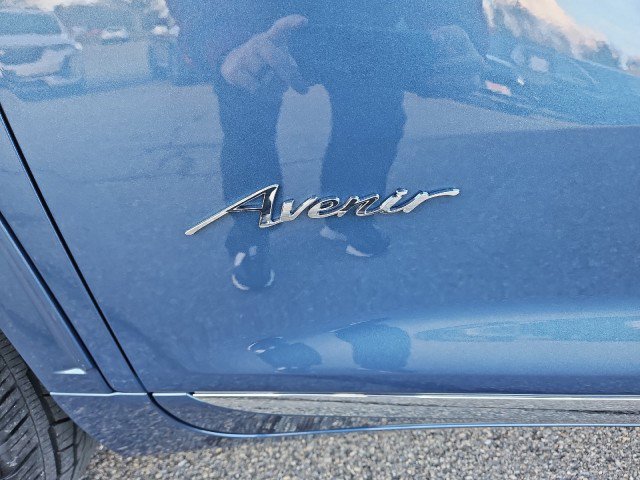 New 2026 Buick Enclave Avenir image 8