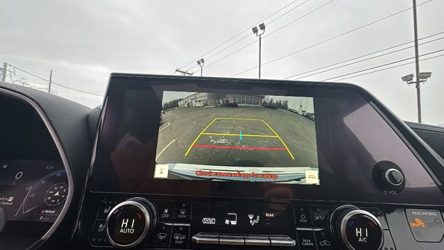 Used 2023 Toyota Highlander Limited image 19