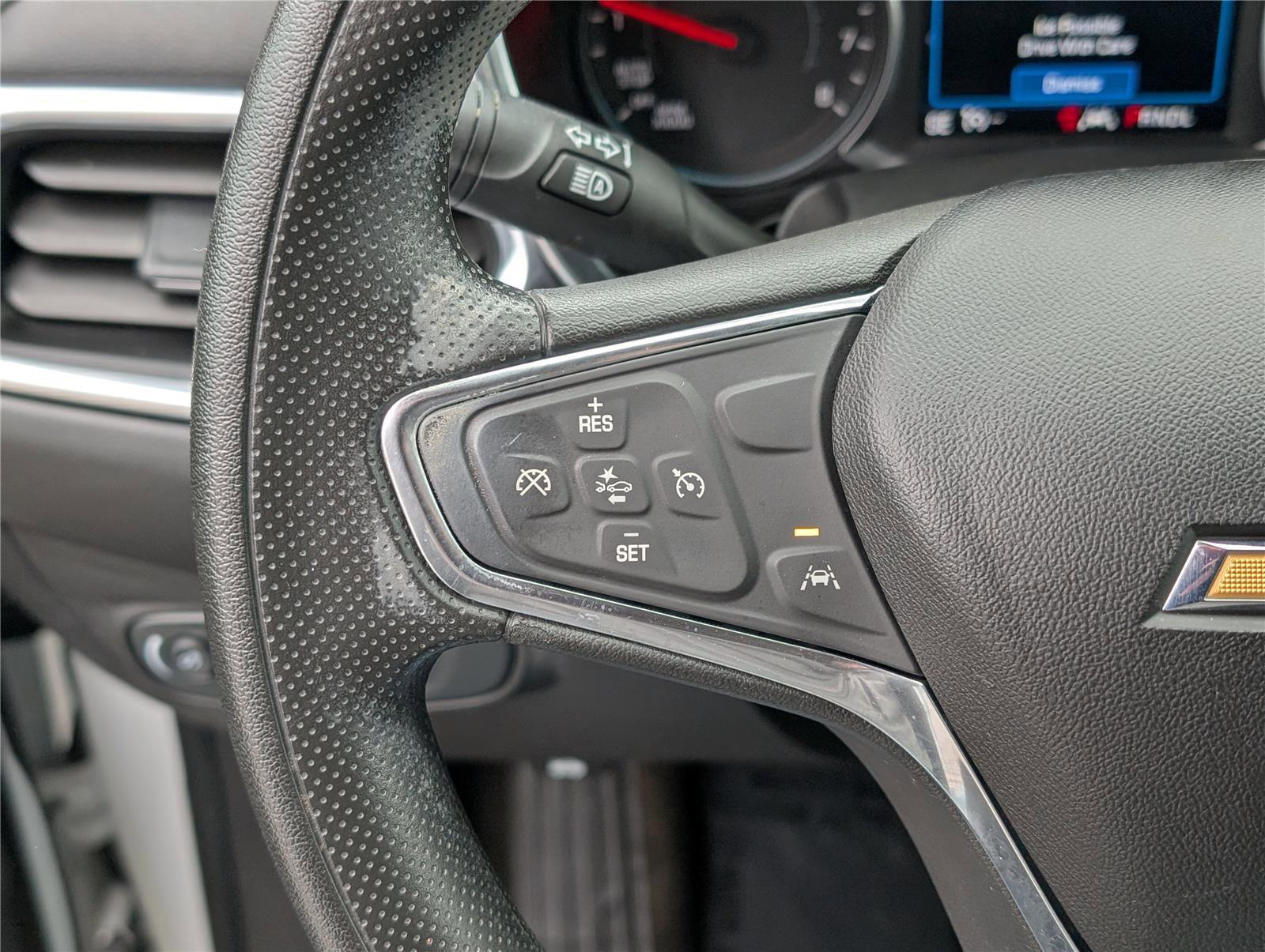 Used 2020 Chevrolet Equinox LT image 21