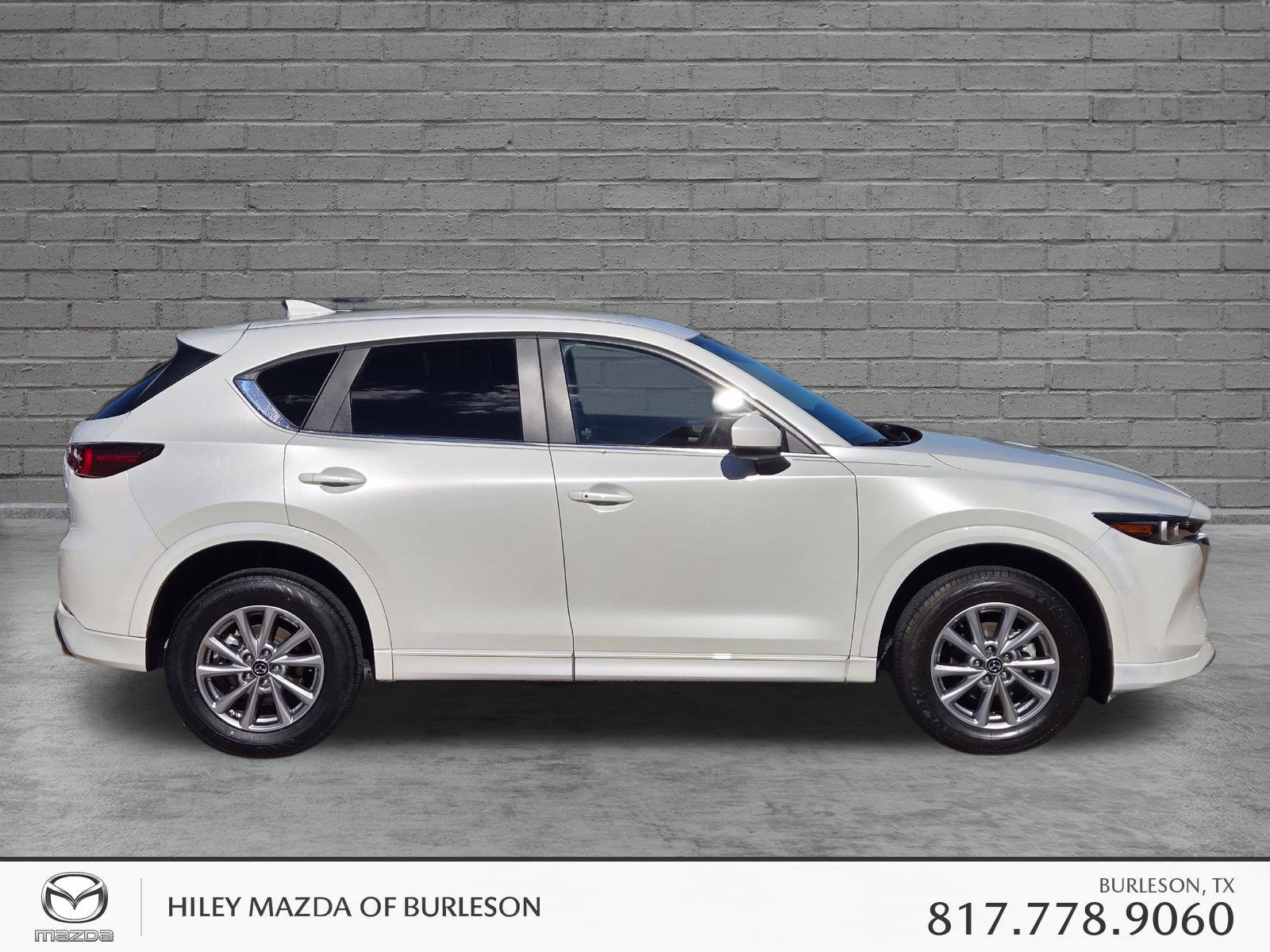 Used 2024 MAZDA CX-5 AWD 2.5 S w/ Select Package image 3