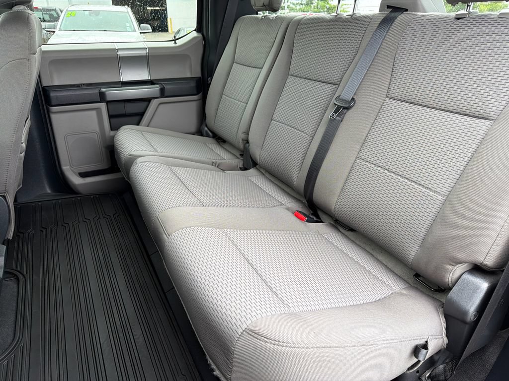 Used 2022 Ford F250 XLT w/ XLT Premium Package AWD/4WD image 16