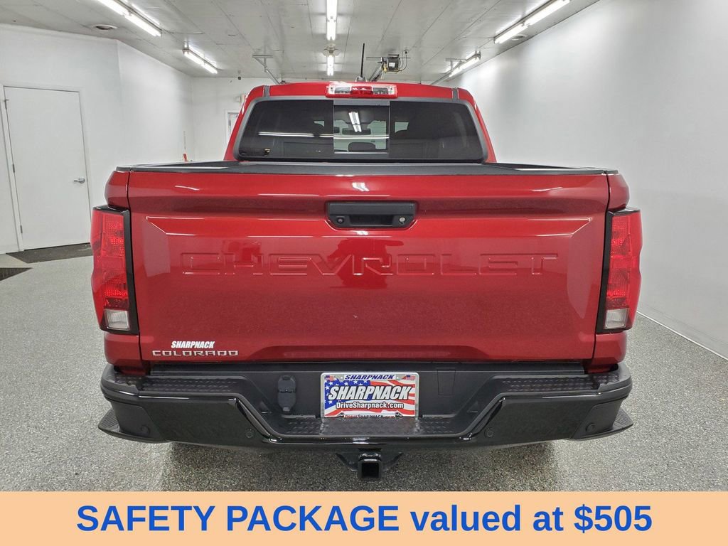 Used 2023 Chevrolet Colorado Trail Boss w/ Technology Package AWD/4WD image 6