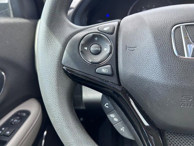 Used 2022 Honda HR-V EX image 13