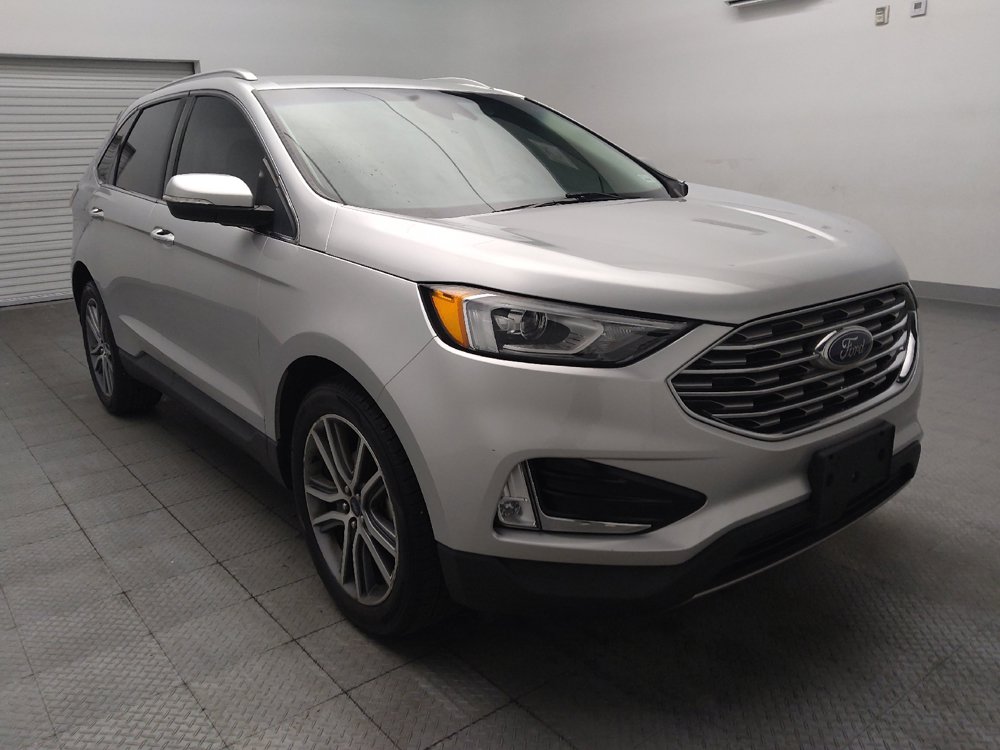 Used 2019 Ford Edge Titanium FWD image 13