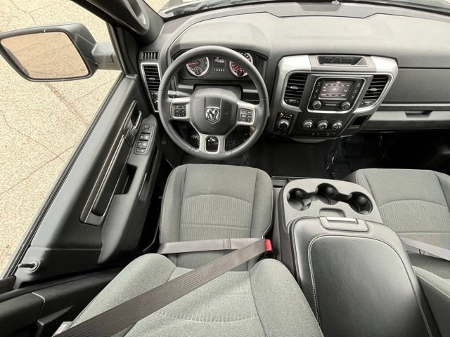 Used 2024 RAM 1500 Warlock AWD/4WD image 23