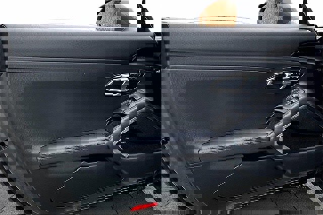 Used 2017 Porsche 911 Carrera 4 image 22