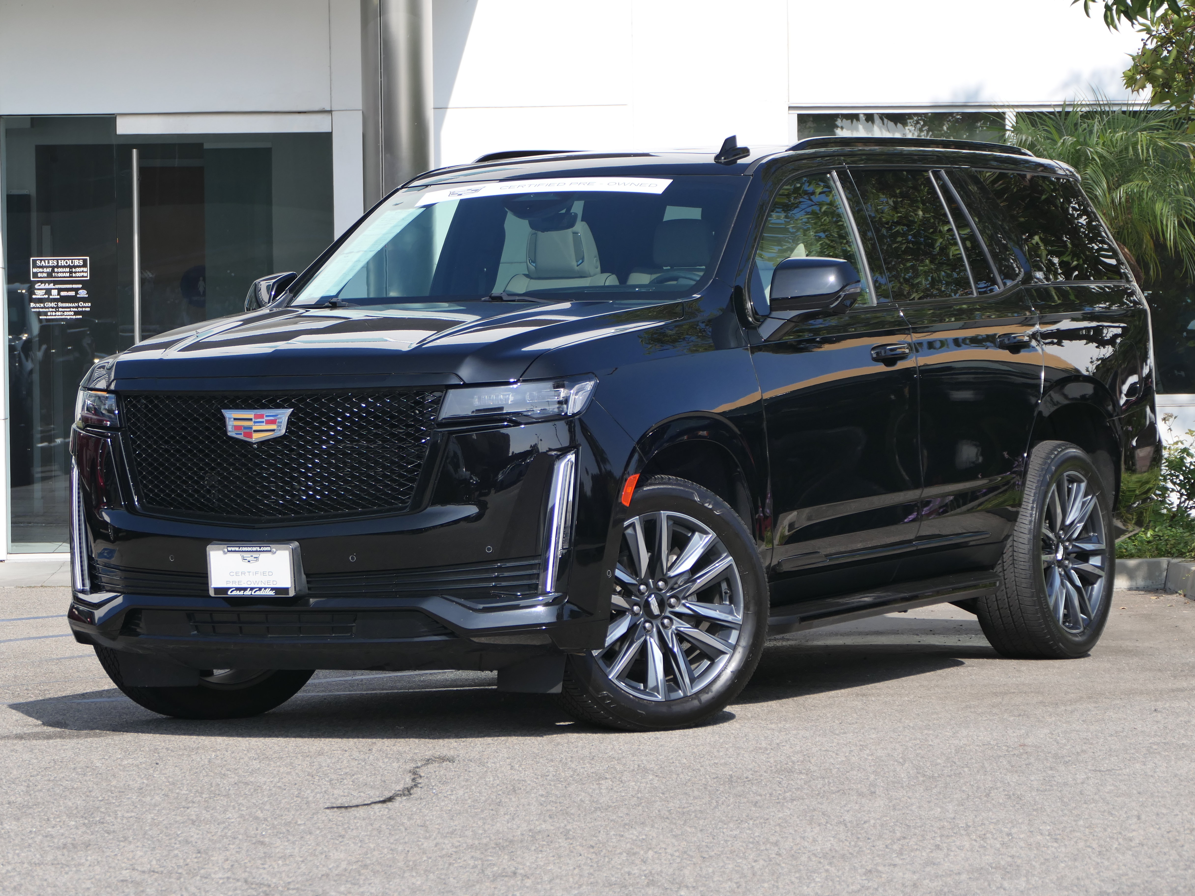 Certified 2023 Cadillac Escalade Sport AWD/4WD image 1