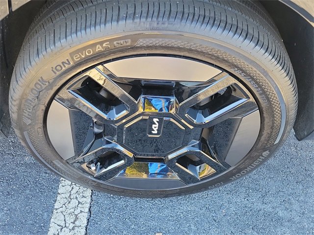 Certified 2024 Kia EV9 GT-Line image 8