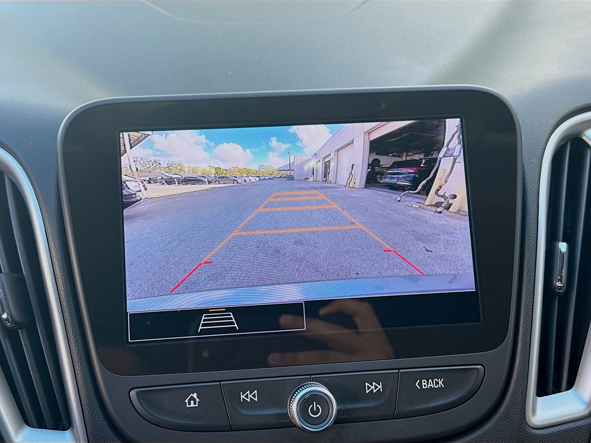 Used 2025 Chevrolet Malibu RS image 14