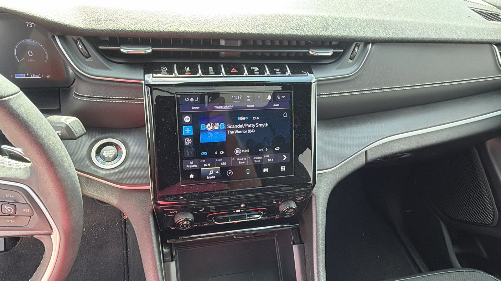 Certified 2024 Jeep Grand Cherokee Altitude image 32