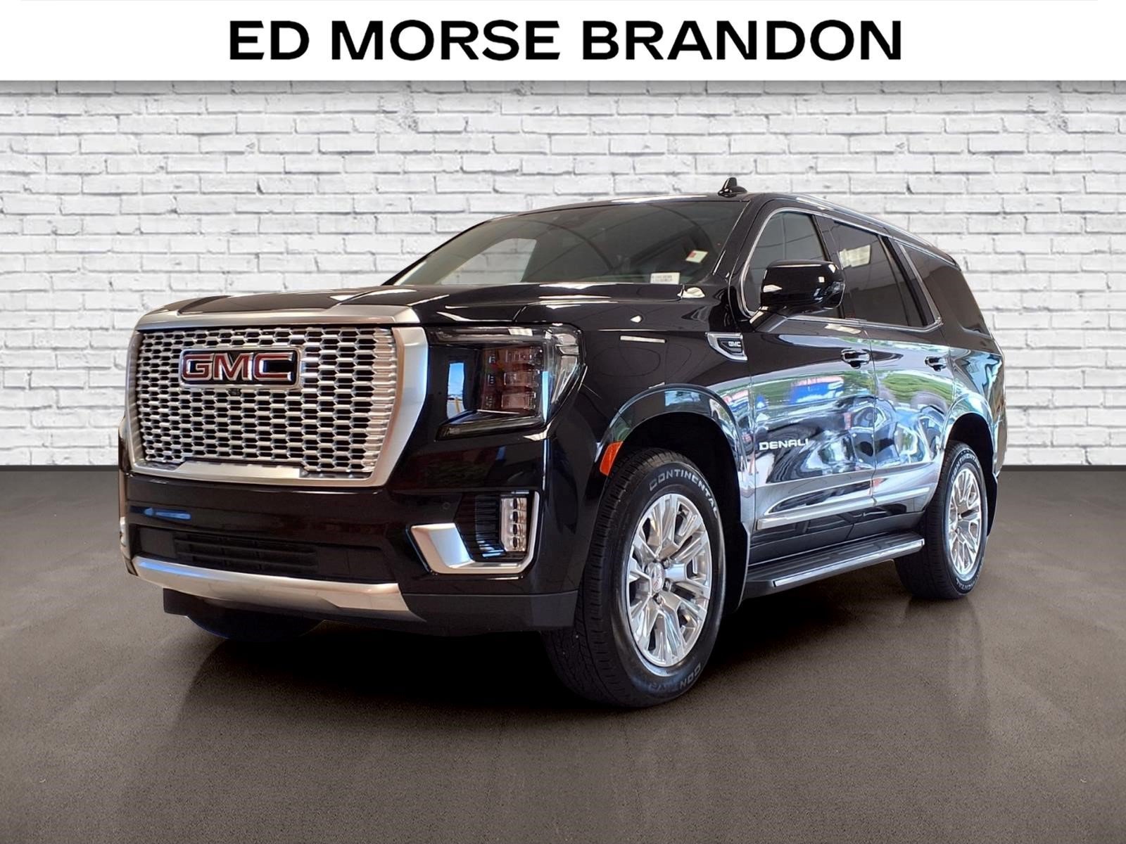 Used 2024 GMC Yukon Denali RWD image 1