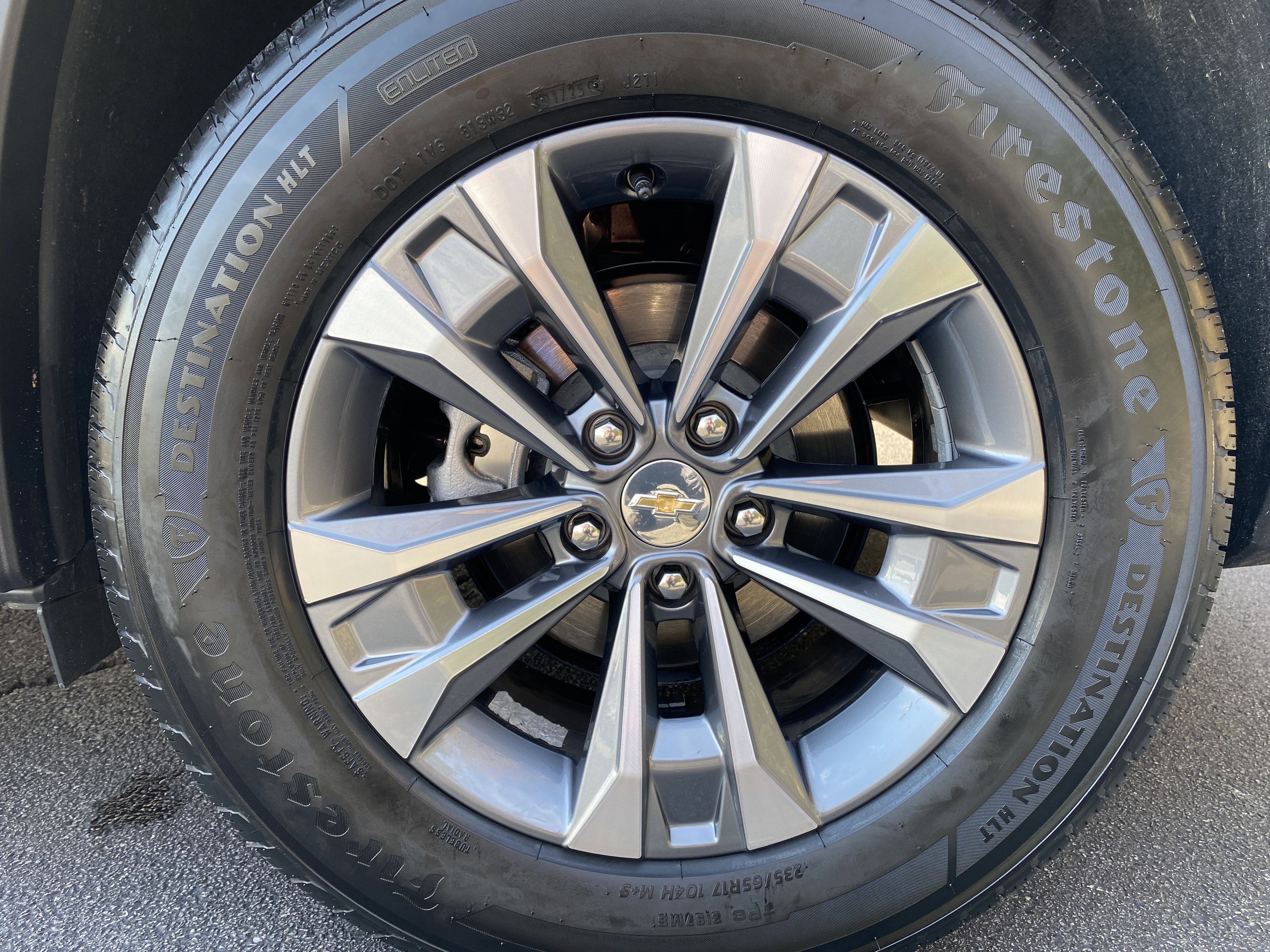 Used 2026 Chevrolet Equinox LT image 42