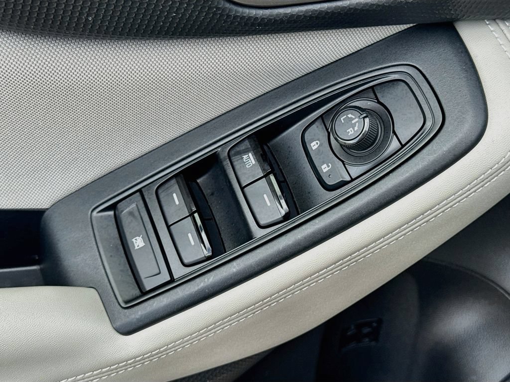Certified 2023 Subaru Forester AWD/4WD image 15