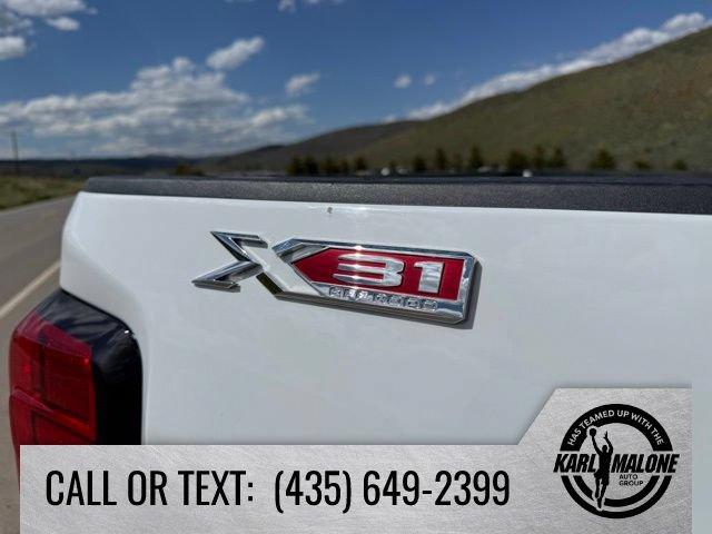 Used 2024 GMC Sierra 3500 SLE w/ SLE Convenience Package AWD/4WD image 12
