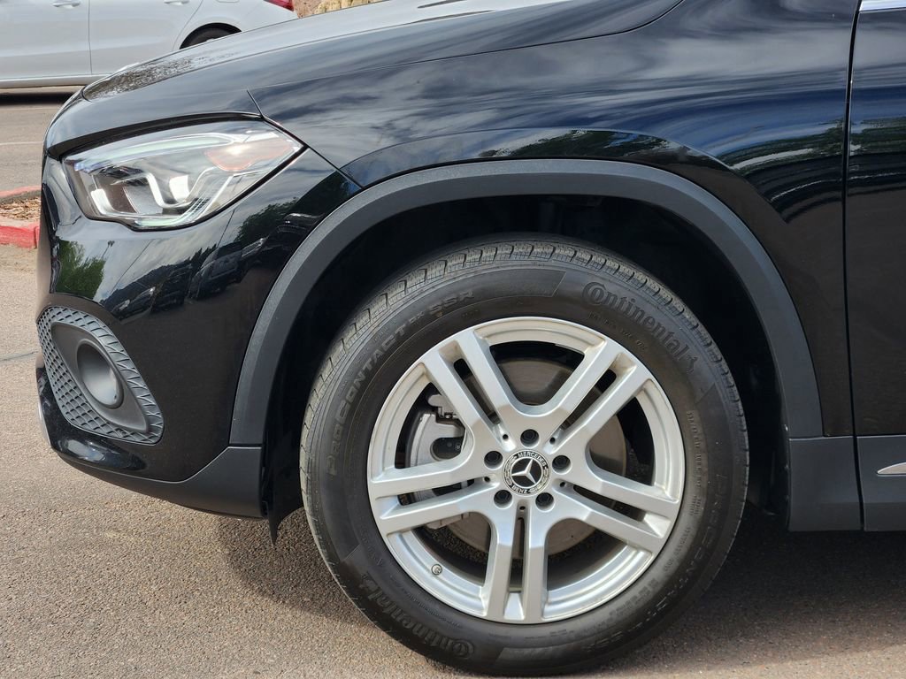Used 2023 Mercedes-Benz GLA 250 4MATIC image 9