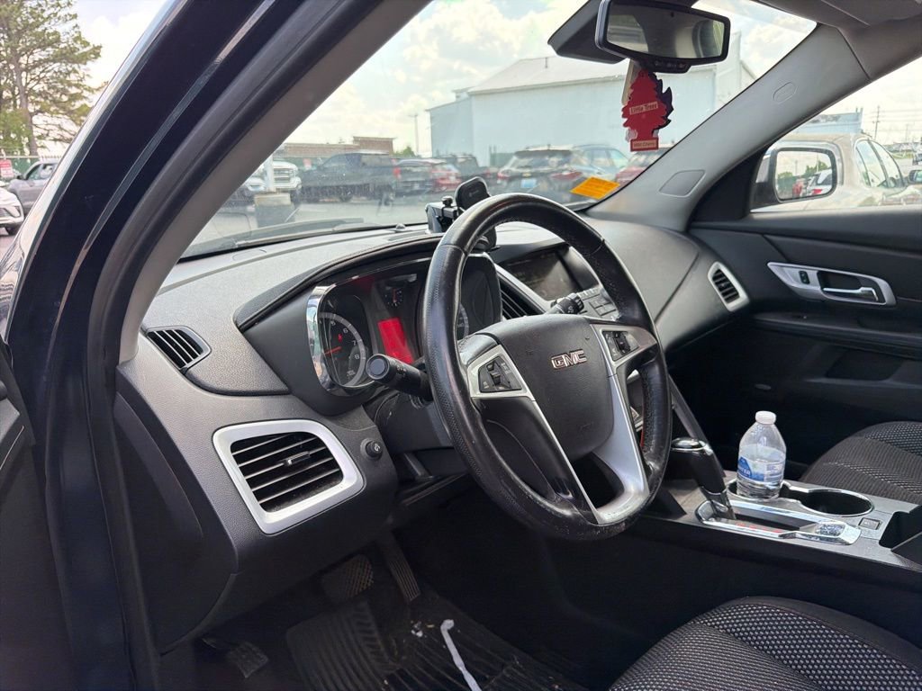 Used 2017 GMC Terrain SLE w/ Chrome Edition FWD image 10