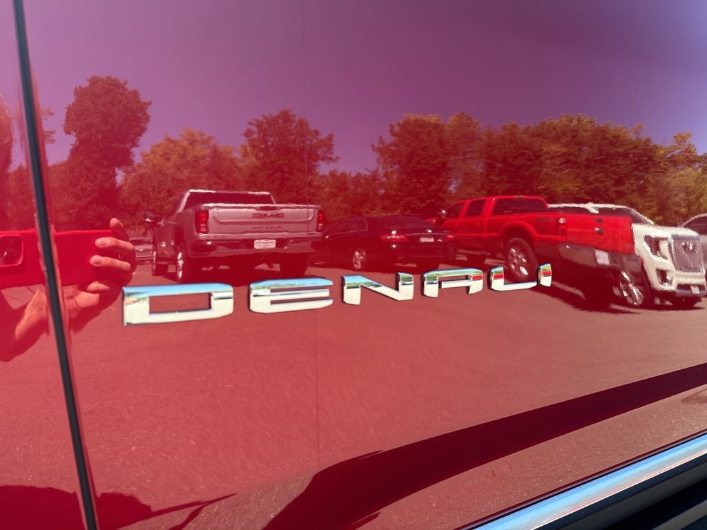 New 2025 GMC Yukon XL Denali w/ Denali Reserve Package image 73
